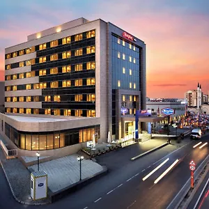Hampton By Hilton Kayasehir 3*, Estambul Turquía